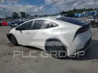 2025 Toyota PRIUS фото