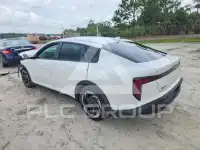 2025 KIA  фото