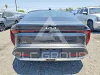 2025 KIA  фото