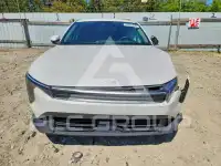 2025 KIA  фото