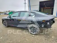 2025 KIA  фото