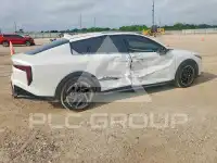 2025 KIA K4 фото