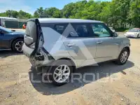 2025 KIA Soul фото