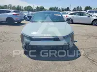 2025 KIA K4 фото