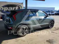 2025 KIA Niro фото