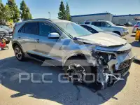 2025 KIA Niro фото