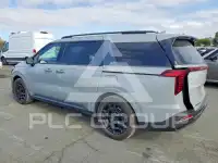 2025 KIA Carnival фото