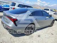 2025 KIA K5 фото