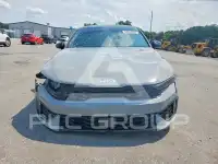 2025 KIA K5 фото