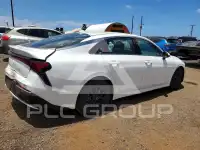 2025 KIA K5 фото