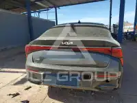 2025 KIA K5 фото