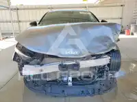 2025 KIA K5 фото