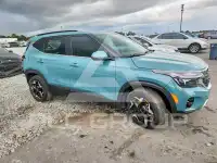 2025 KIA Seltos photo