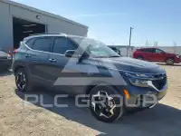 2025 KIA Seltos photo