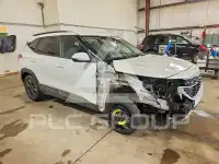 2025 KIA Seltos фото
