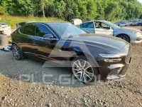 2025 Genesis G70 photo