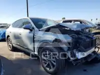 2025 Genesis GV80 photo