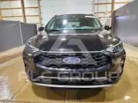 2025 Ford ESCAPE photo