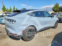 2025 Ford MUSTANG photo