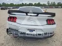 2025 Ford MUSTANG photo