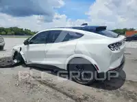 2025 Ford MUSTANG фото