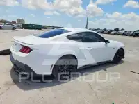 2025 Ford MUSTANG photo