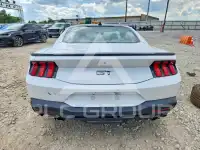 2025 Ford MUSTANG фото