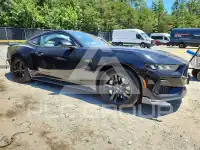 2025 Ford MUSTANG фото