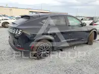 2025 Ford MUSTANG фото