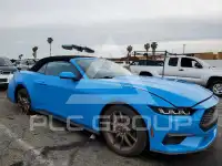 2025 Ford MUSTANG photo