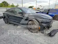 2025 Ford MUSTANG фото