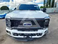 2025 Ford F-350 photo