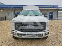 2025 Ford F-350 photo