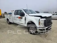 2025 Ford F-250 фото