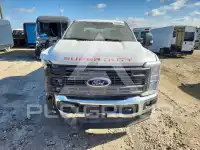 2025 Ford F-250 фото