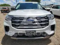 2025 Ford EXPLORER photo