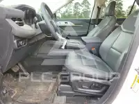 2025 Ford EXPLORER photo