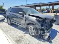 2025 Ford EXPLORER photo
