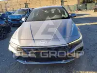 2025 Hyundai Elantra фото