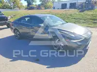 2025 Hyundai Elantra фото