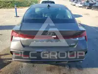 2025 Hyundai Elantra photo