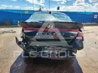 2025 Hyundai Elantra фото