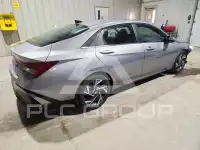 2025 Hyundai Elantra photo