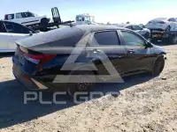 2025 Hyundai Elantra photo