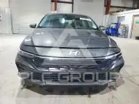 2025 Hyundai Elantra фото