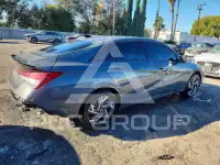 2025 Hyundai Elantra фото