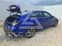 2025 Hyundai Elantra фото