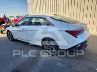 2025 Hyundai Elantra фото