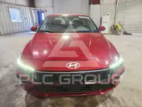 2025 Hyundai Elantra фото