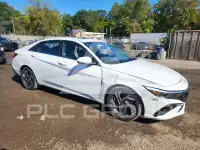 2025 Hyundai Elantra photo